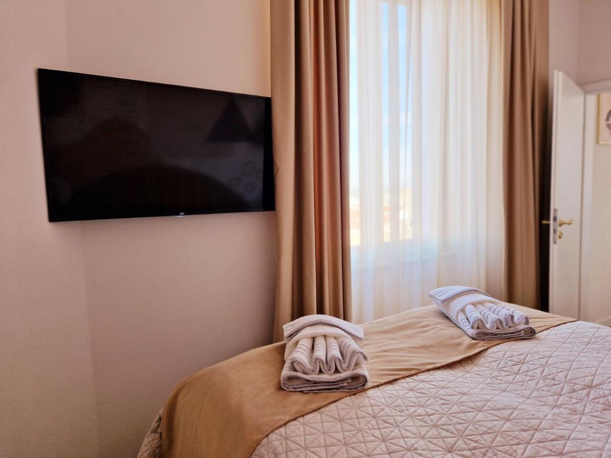 Arena Sunset, Sea Coloseum View, 2 Rooms Free Parking Pula Ngoại thất bức ảnh